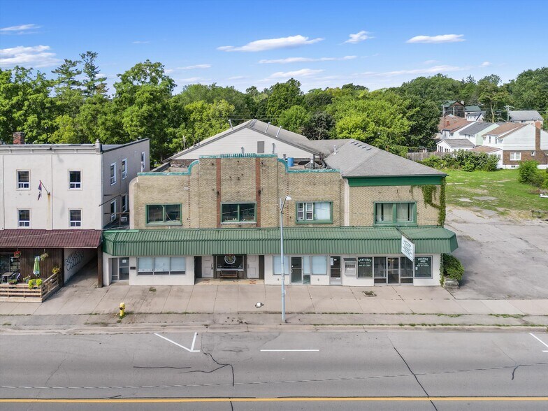 Primary Photo Of 131-139 Niagara Blvd, Fort Erie Storefront Retail Residential For Sale
