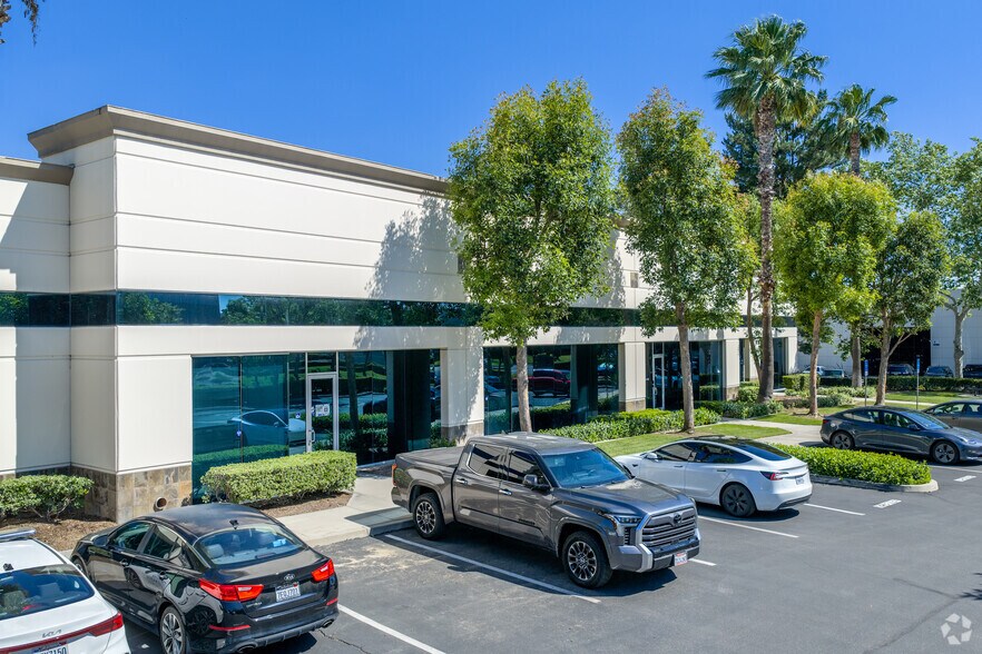 More Photos Of 4100 Jurupa St, Ontario Unknown For Lease