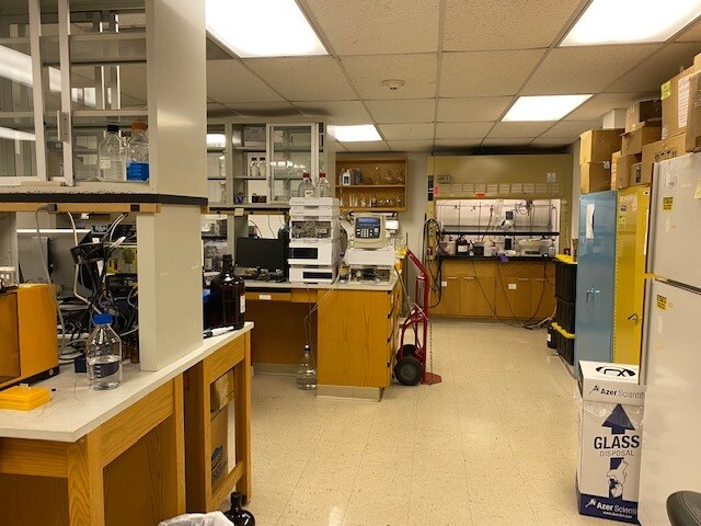 More Photos Of 617 Hutton St, Raleigh Research And Development For Lease