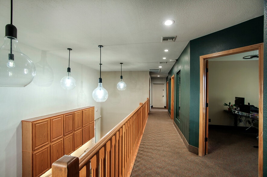 More Photos Of 606 N Stapley Dr, Mesa Medical For Sale