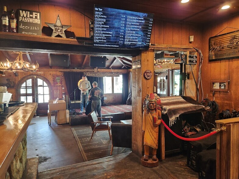 More Photos Of 2261 Maricopa Hwy, Ojai General Retail For Lease