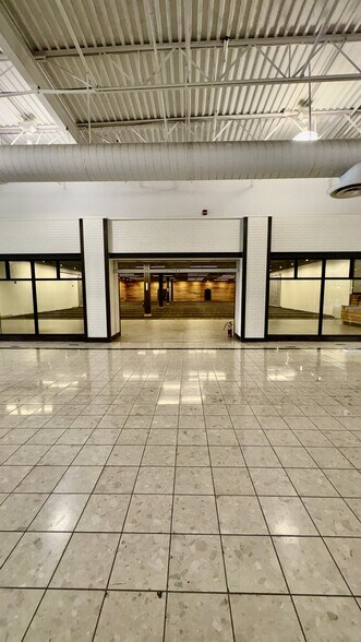 More Photos Of 40 Catherwood Rd, Ithaca General Retail For Lease