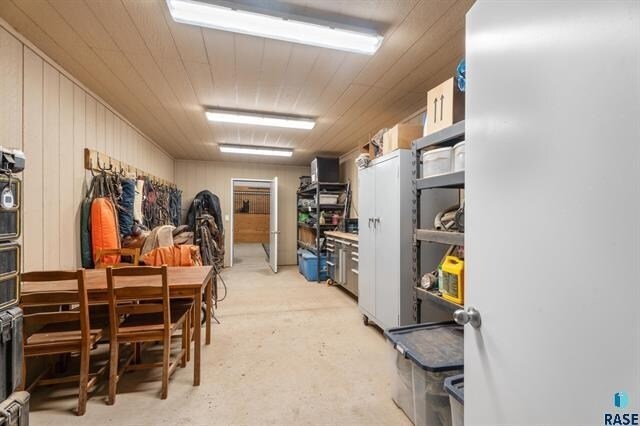 More Photos Of 48381 277th St, Canton Horse Stables For Sale