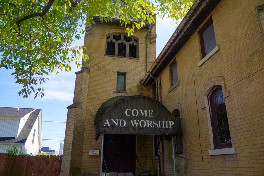 More Photos Of 78 Martin Ave, Columbus Religious Facility For Sale