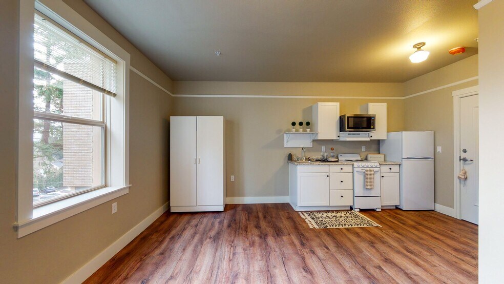 More Photos Of 1020 SE 60th Ave, Portland Apartments For Sale