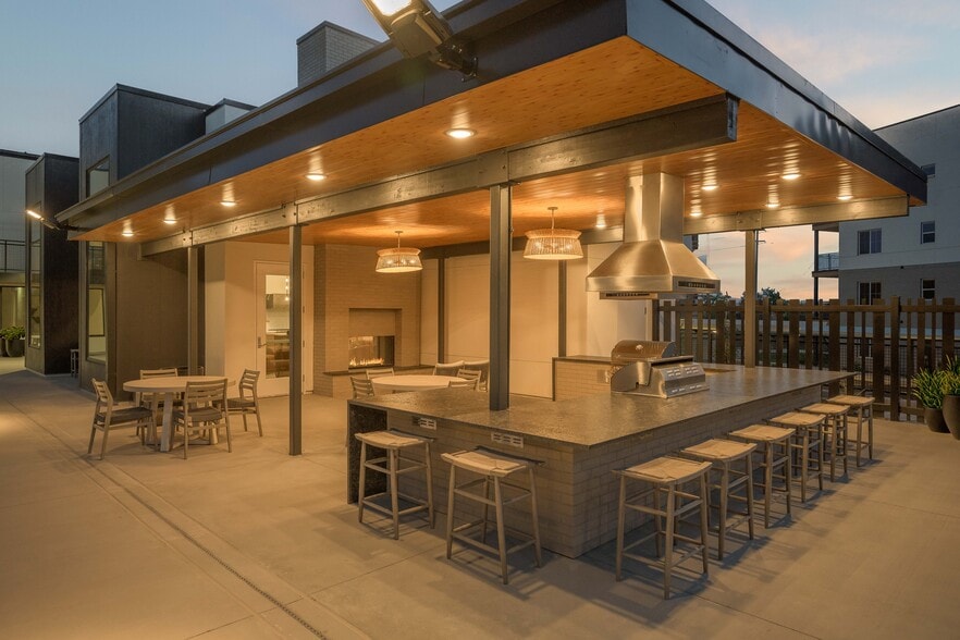More Photos Of 2552 E Gowen Rd, Boise Apartments For Sale