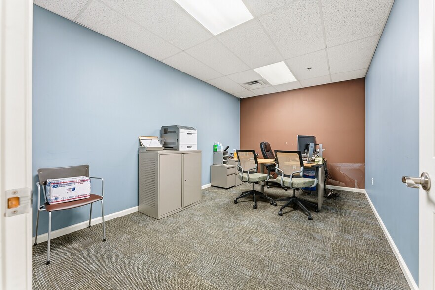 More Photos Of 7100 Willie G Ave, Morgantown Storefront For Sale