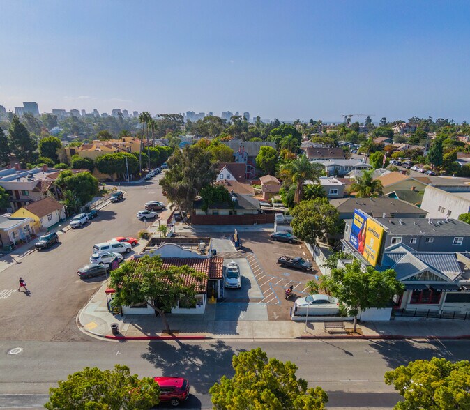 More Photos Of 719 W Washington St, San Diego Fast Food For Sale