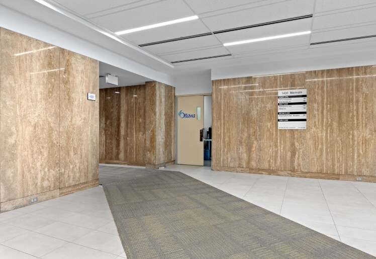 More Photos Of 1431 Merivale Rd, Ottawa Office For Lease