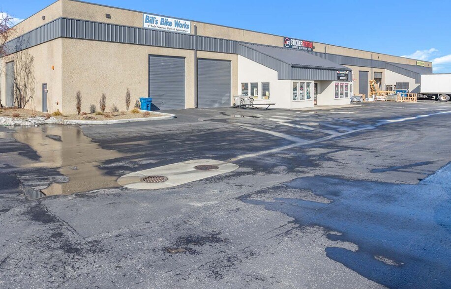 More Photos Of 2723 S Cole Rd, Boise Industrial For Lease