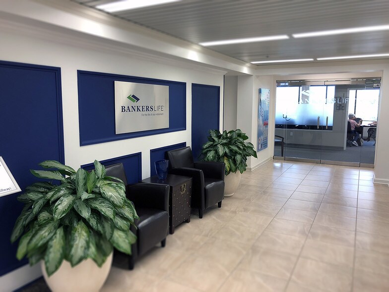 More Photos Of 6620 S Southpoint Dr, Jacksonville Office For Lease
