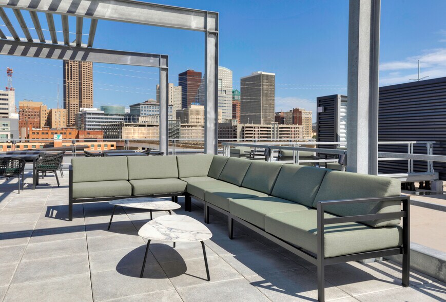 More Photos Of 220 SW 9th St, Des Moines Office For Lease