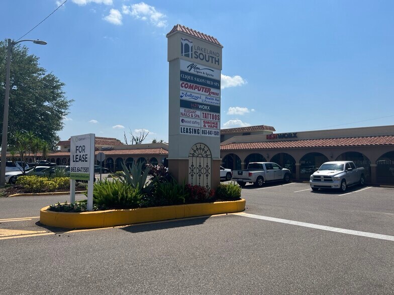 More Photos Of 5363 S Florida Ave, Lakeland Unknown For Lease