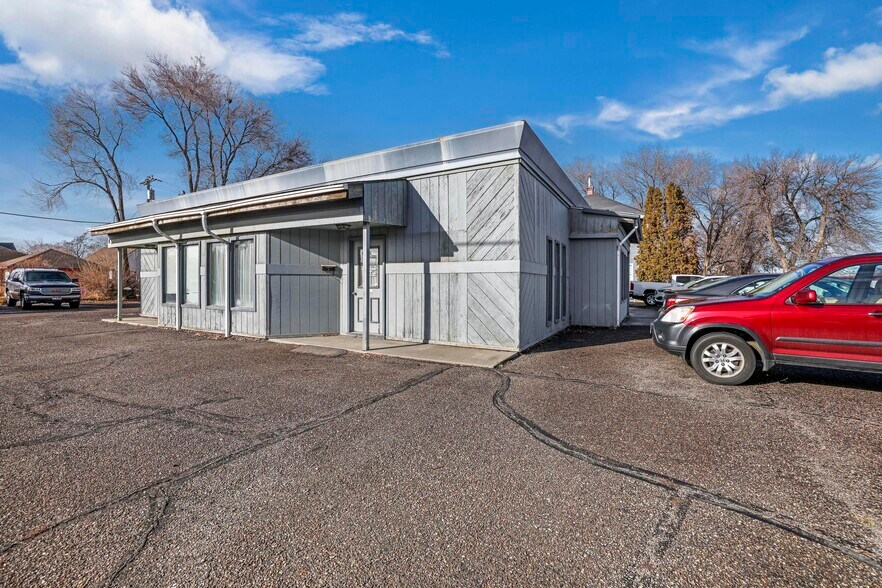 More Photos Of 507 Main Ave W, Twin Falls Flex For Sale