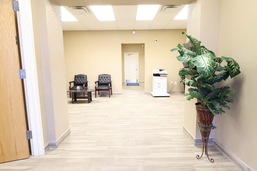 More Photos Of 2605 French dr, Hobbs Industrial For Lease