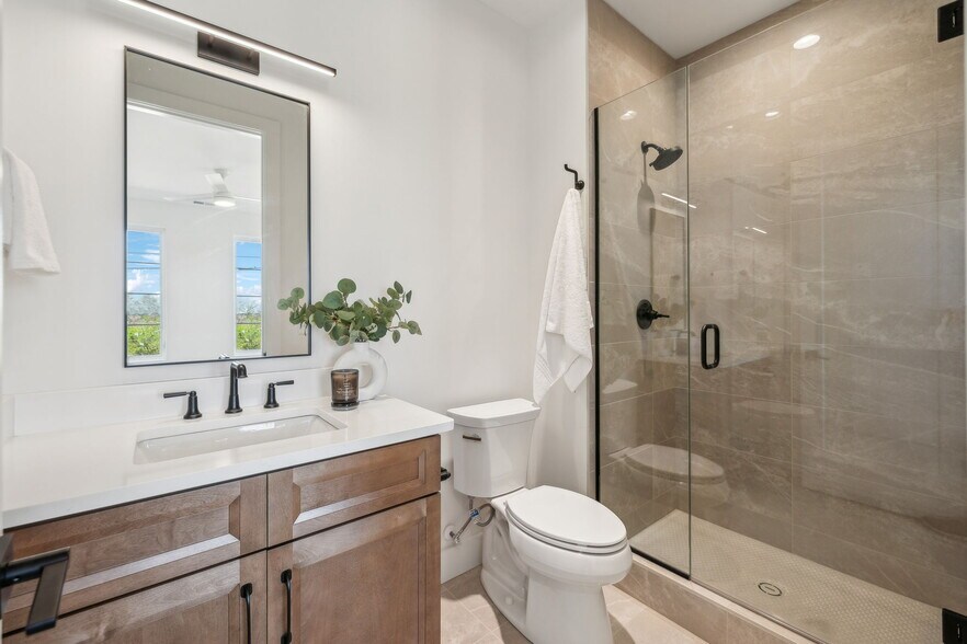 More Photos Of 1017-1021 12th Ave N, Nashville Apartments For Sale