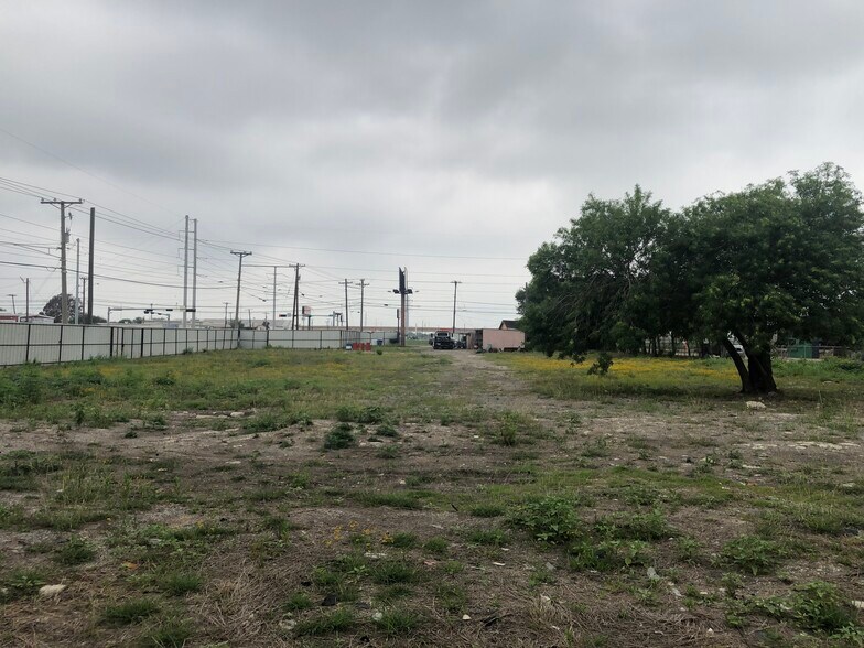 More Photos Of 5640 Ayers St, Corpus Christi Land For Sale