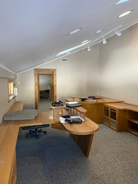 More Photos Of 65 W Main St, Bradford Warehouse For Sale