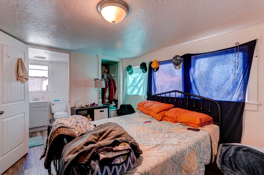 More Photos Of 622 Western Ave, Prescott Apartments For Sale