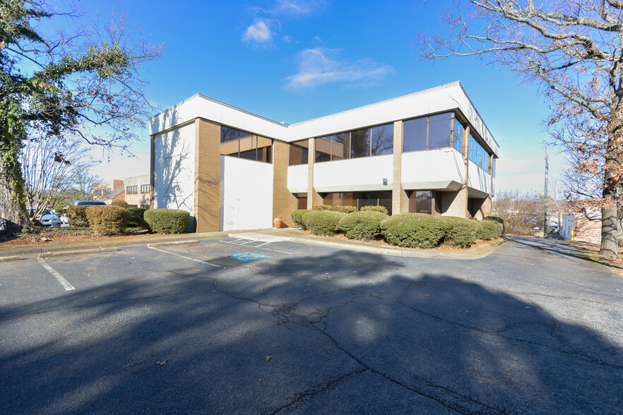 Primary Photo Of 4 Shackleford Plz, Little Rock Office For Sale