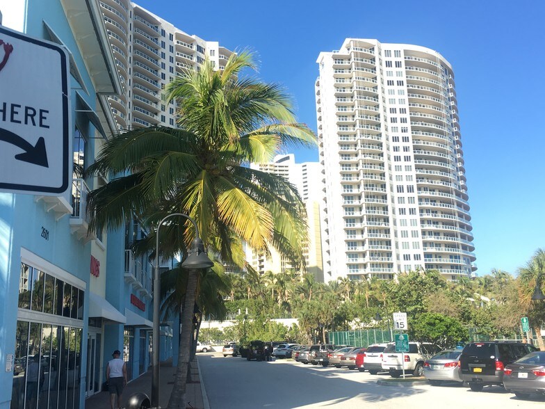 More Photos Of 2401 N Ocean Dr, Singer Island Unknown For Lease