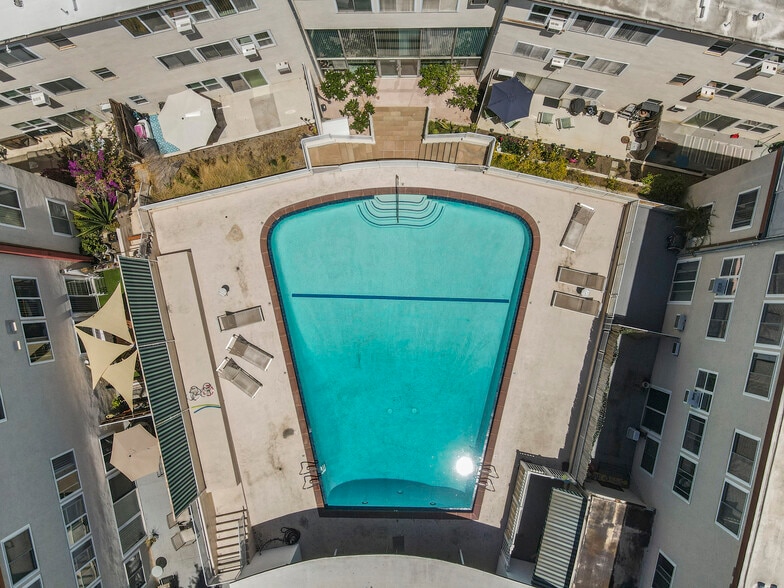 More Photos Of 1441 S Beverly Glen Blvd, Los Angeles Apartments For Sale
