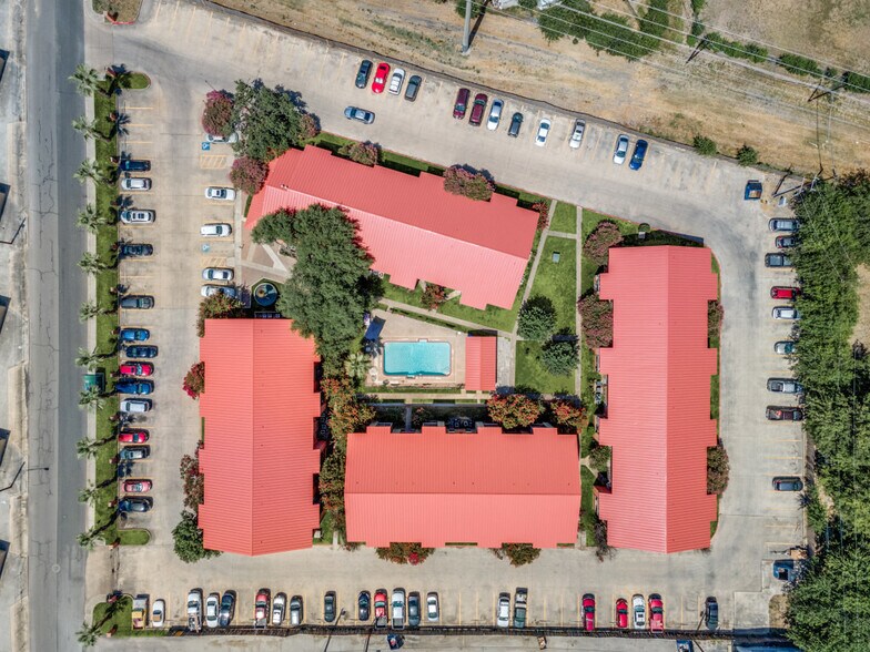 More Photos Of 7737 Skolout St, San Antonio Apartments For Sale