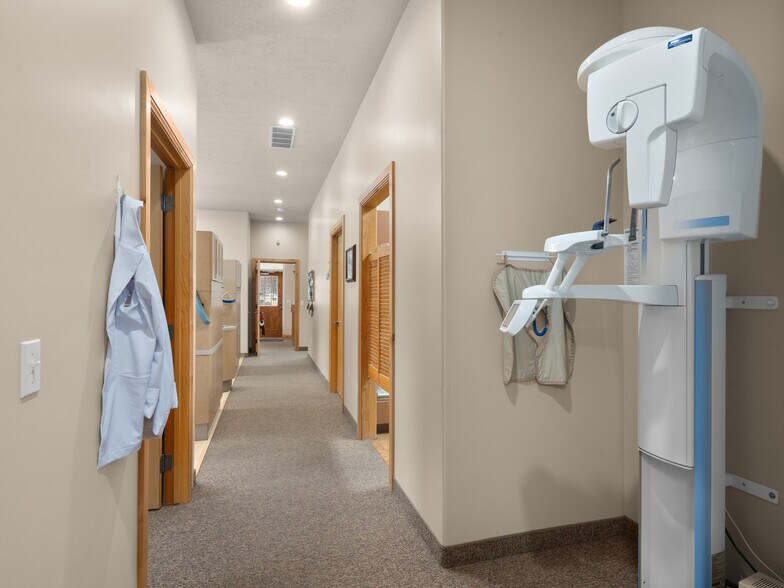 More Photos Of 237 S 7400 E, Huntsville Freestanding For Sale