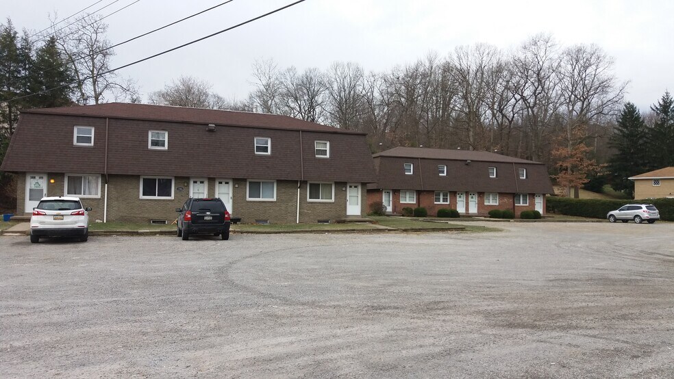 Primary Photo Of 1386 Lincoln Dr, Monaca Multifamily For Sale
