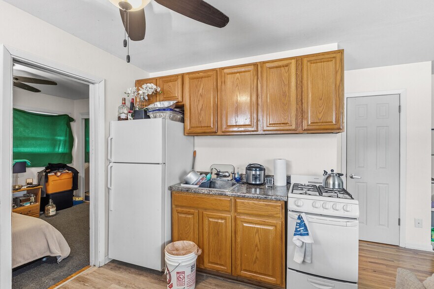 More Photos Of 2633 Division St N, North Saint Paul Apartments For Sale