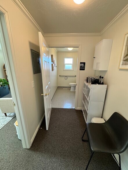 More Photos Of 150 S 600 E, Salt Lake City Office Residential For Lease