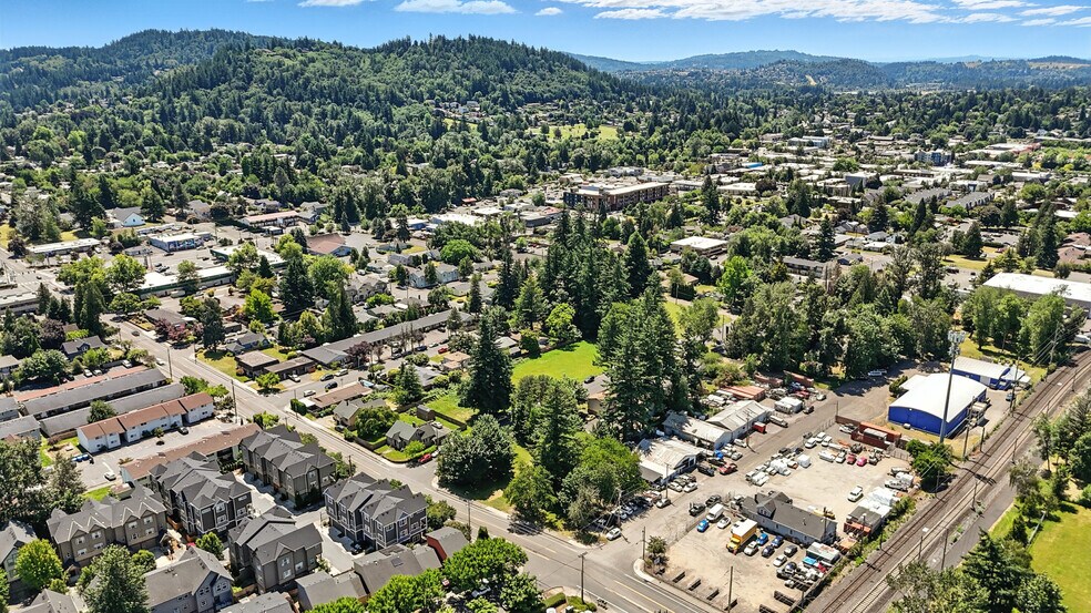 More Photos Of NE 5th and NE Cleveland, Gresham Land For Sale