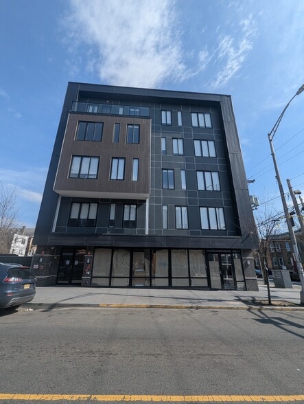 Primary Photo Of 168-172 Martin Luther King Jr Dr, Jersey City Apartments For Lease
