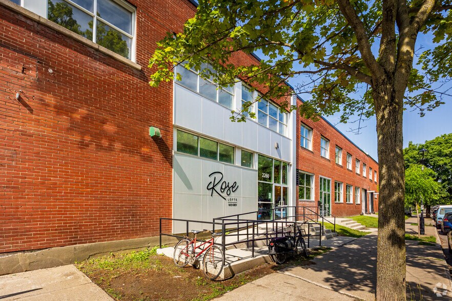 More Photos Of 2260 Av Aird, Montréal Light Distribution For Lease