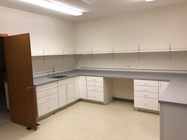 More Photos Of 373 280th St, Osceola Industrial For Lease