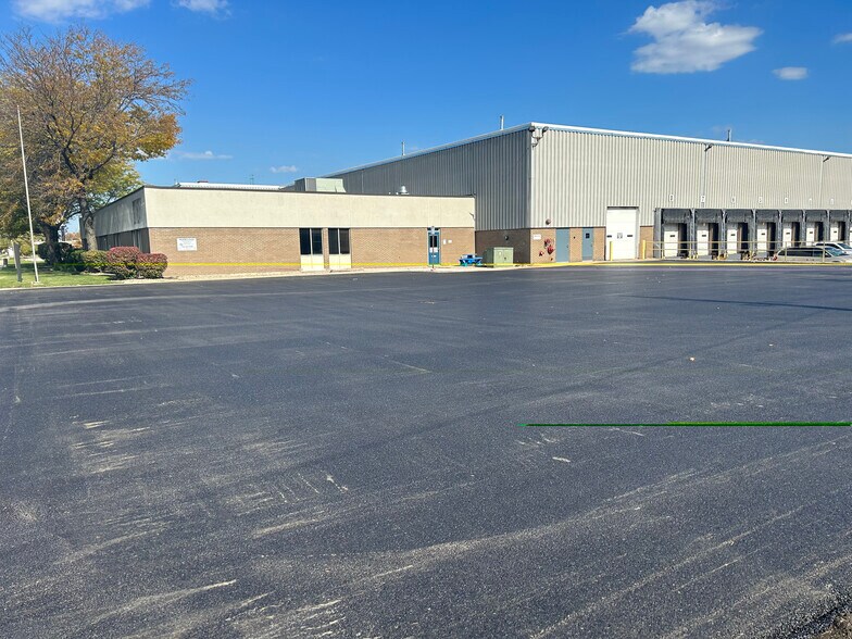 More Photos Of 6155 S Harlem Ave, Chicago Manufacturing For Sale