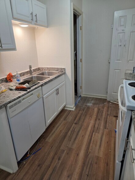More Photos Of 8207 Sam Rayburn Dr, Austin Apartments For Sale