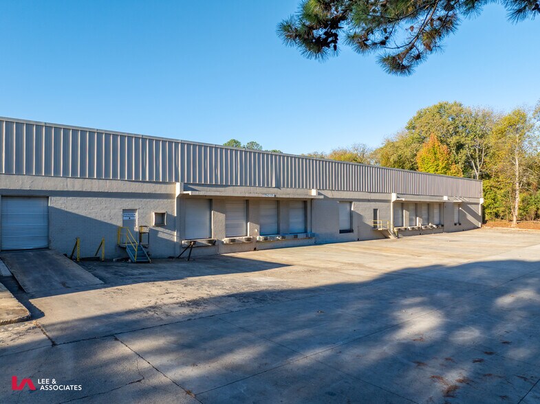 More Photos Of 5675 Bucknell Dr SW, Atlanta Distribution For Lease