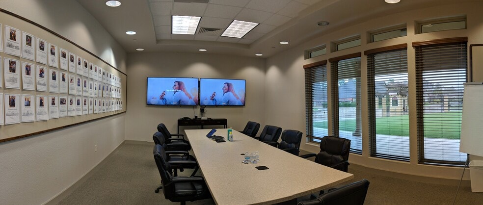 More Photos Of 18750 Interstate 45, Spring Unknown For Lease