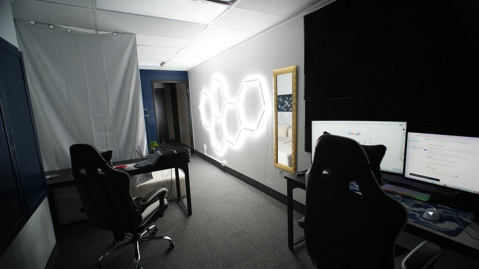 More Photos Of 3555-3559 W Wright St, Boise Light Manufacturing For Lease