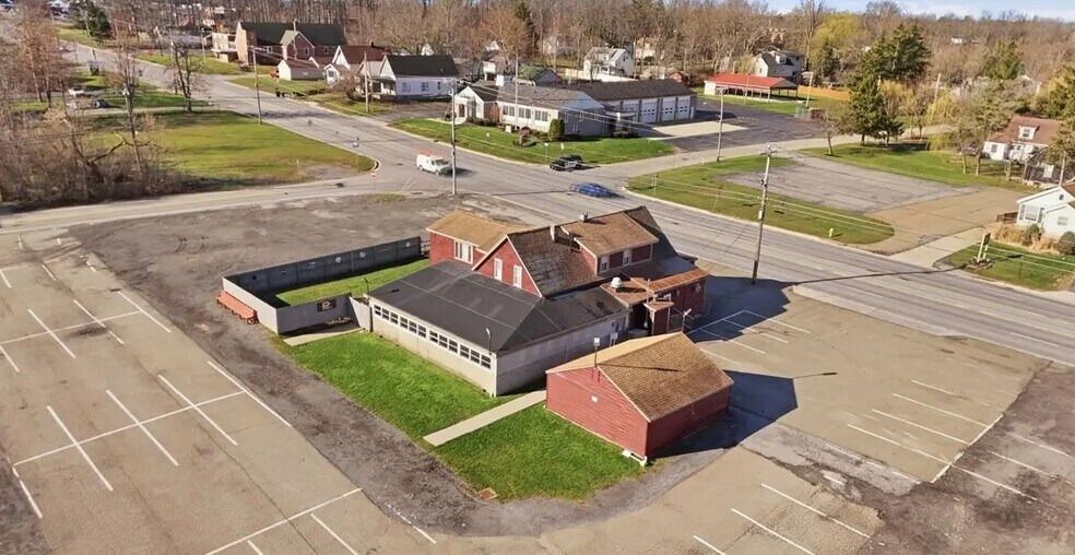 More Photos Of 3719 Abbott Rd, Orchard Park Restaurant For Sale