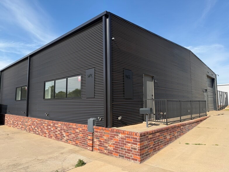 Primary Photo Of 6500 N Shartel Ave, Oklahoma City Manufacturing For Lease