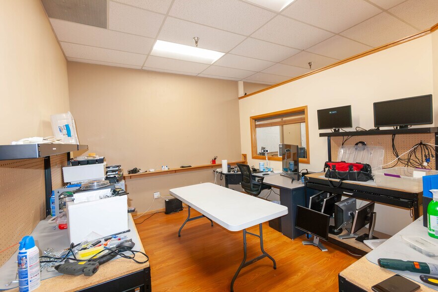 More Photos Of 2519 S Shields St, Fort Collins General Retail For Sale