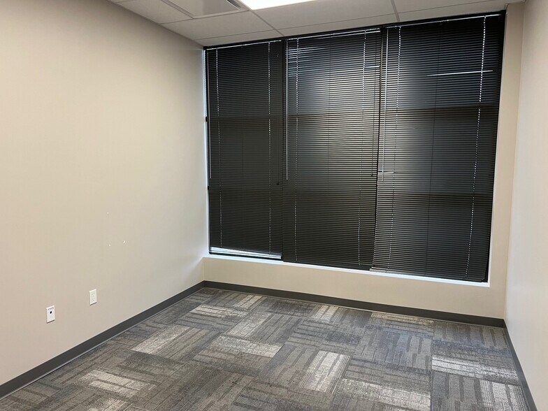 More Photos Of 597 Horsebarn Rd, Rogers Medical For Sale