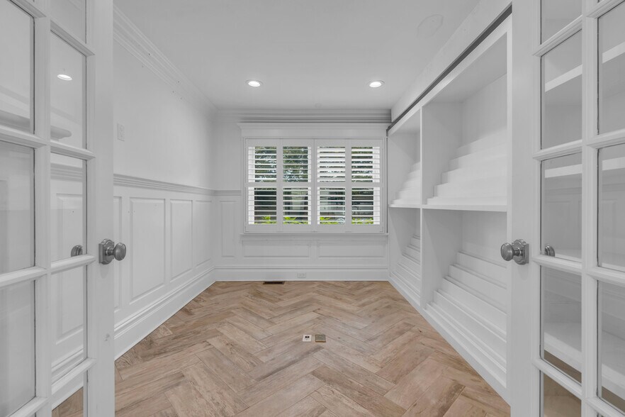 More Photos Of 804 State Route 71, Spring Lake Office Residential For Lease