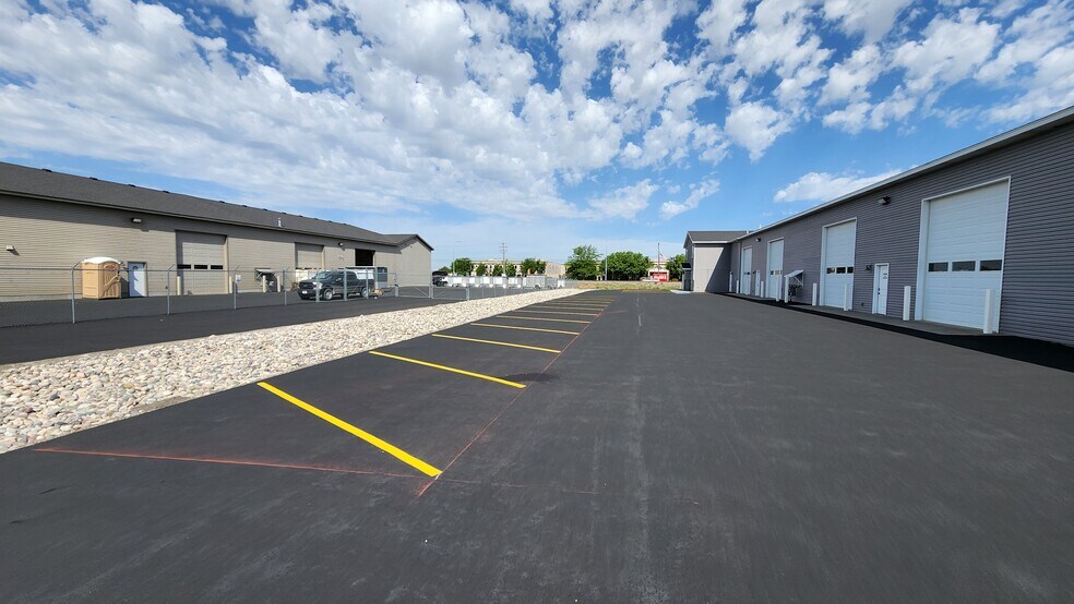 More Photos Of 3946 Professional Way, Idaho Falls Warehouse For Lease