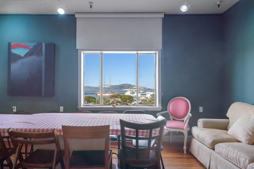 More Photos Of 757 Beach St, San Francisco Storefront Retail Office For Sale