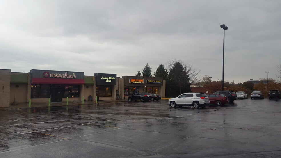 More Photos Of 36245-36301 Euclid Ave, Willoughby Freestanding For Lease