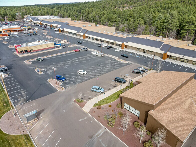 More Photos Of 20 E White Mountain Blvd, Lakeside Unknown For Lease