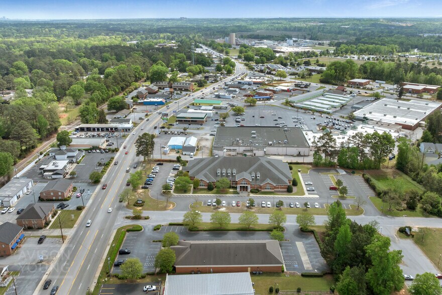 More Photos Of 100 Jimmy Love Ln, Columbia Medical For Lease